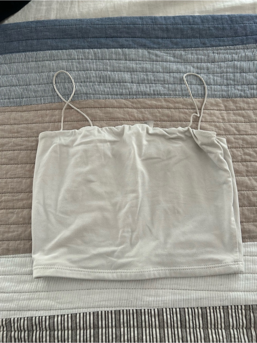 Women’s Cream Spaghetti Strap Crop Tank Top
